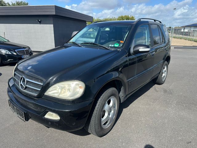 Mercedes-Benz ML 400 ML -Klasse ML 400 CDI LKW 2 Seats
