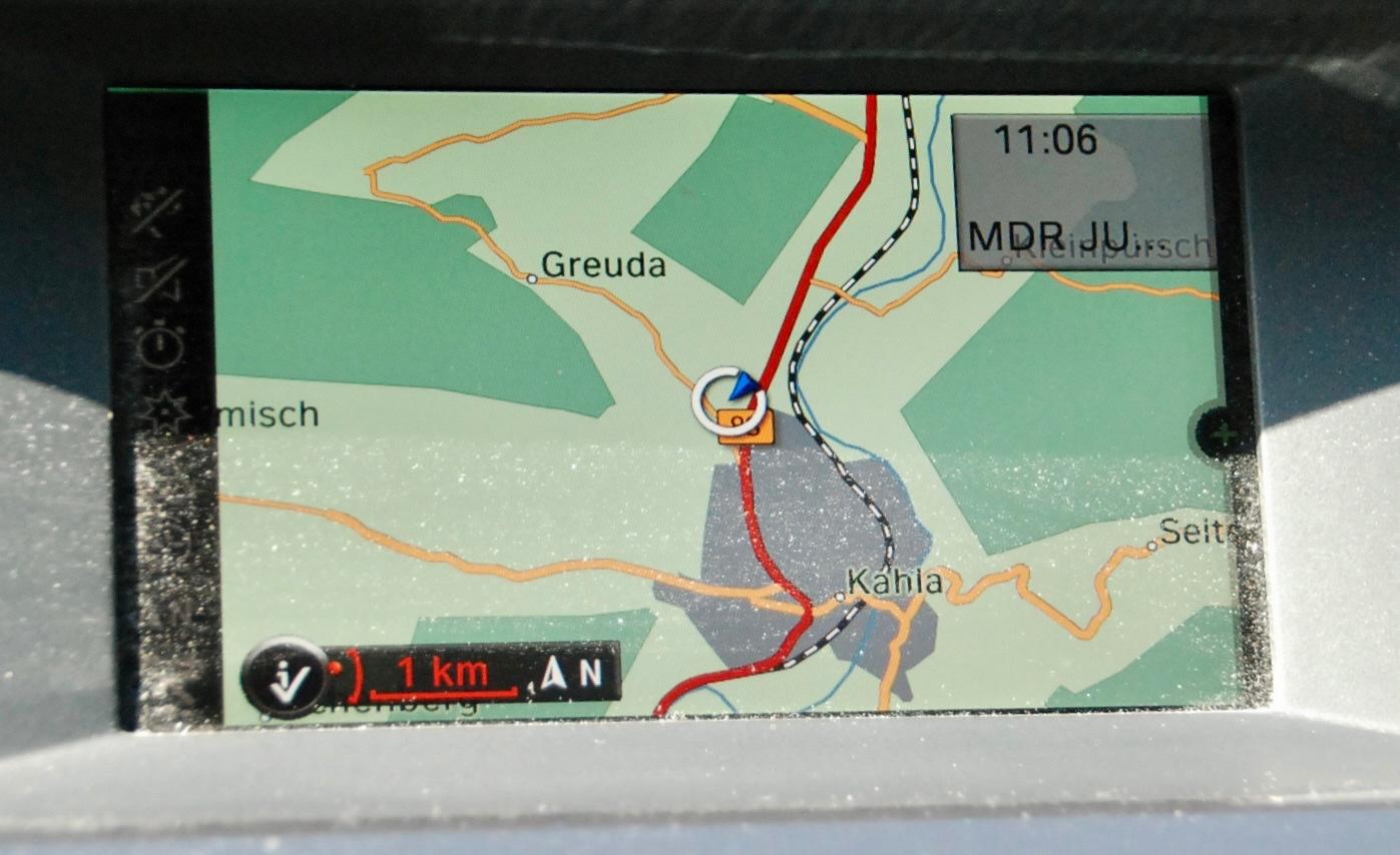 BMW 520 2012 — photo 13
