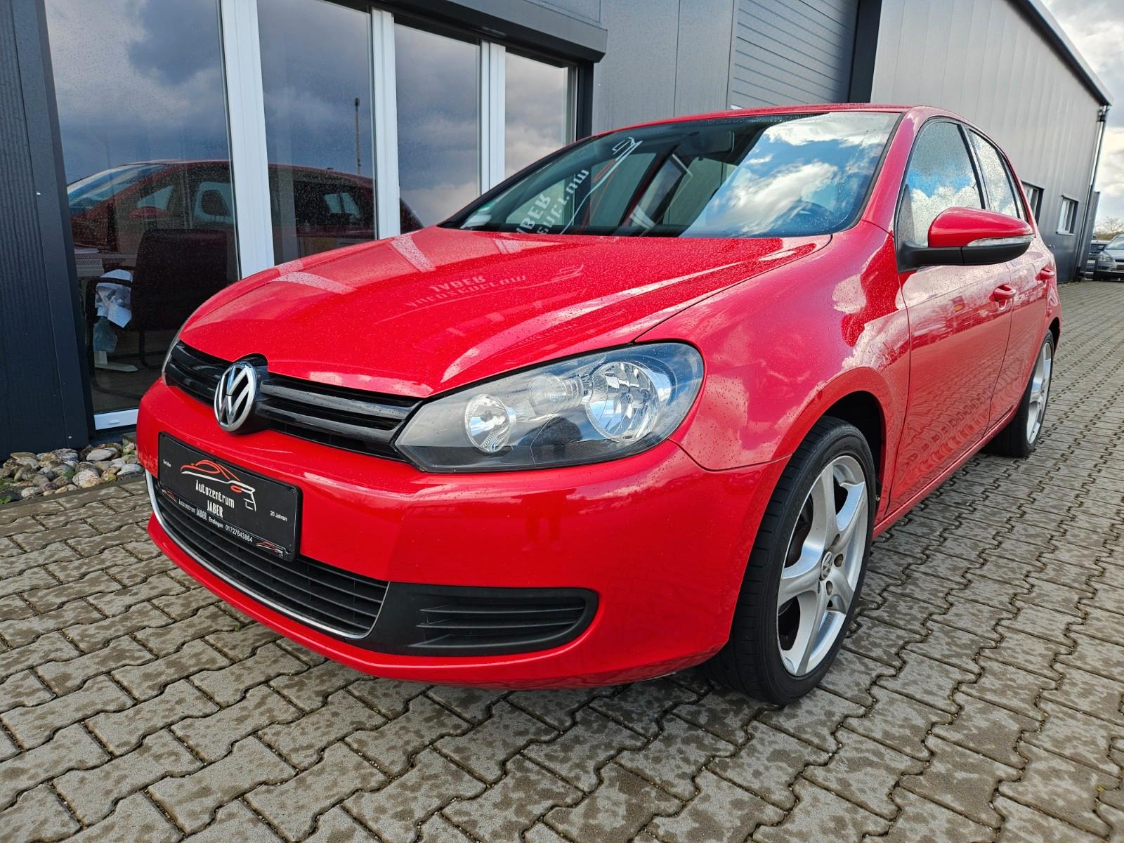 Volkswagen Golf VI Trendline, Schiebedach, Klima 8x Räder