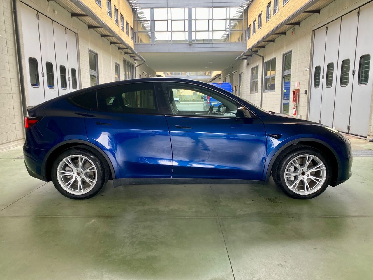 Other Tesla Model Y RWD Gancio Traino imagem 3