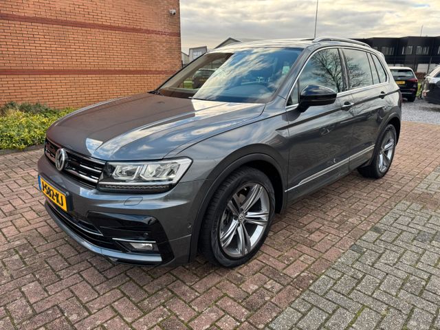 Volkswagen Tiguan IQ.DRIVE R-LINE 1.5 TSI, DSG, PANO, FULL