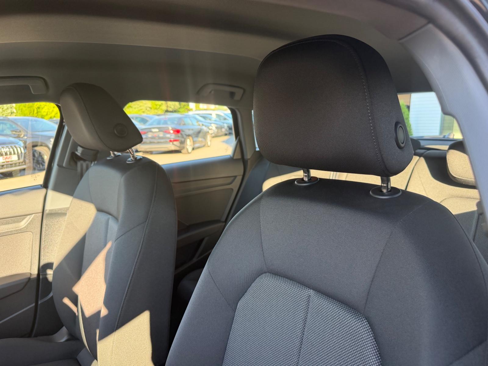Audi A3 Sportback 35 TFSI Business-Paket, миниатюра 12