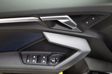 Fahrzeugverkauf 9 Audi A3 Sportback 35 TFSI S line Matrix Sonos Pano