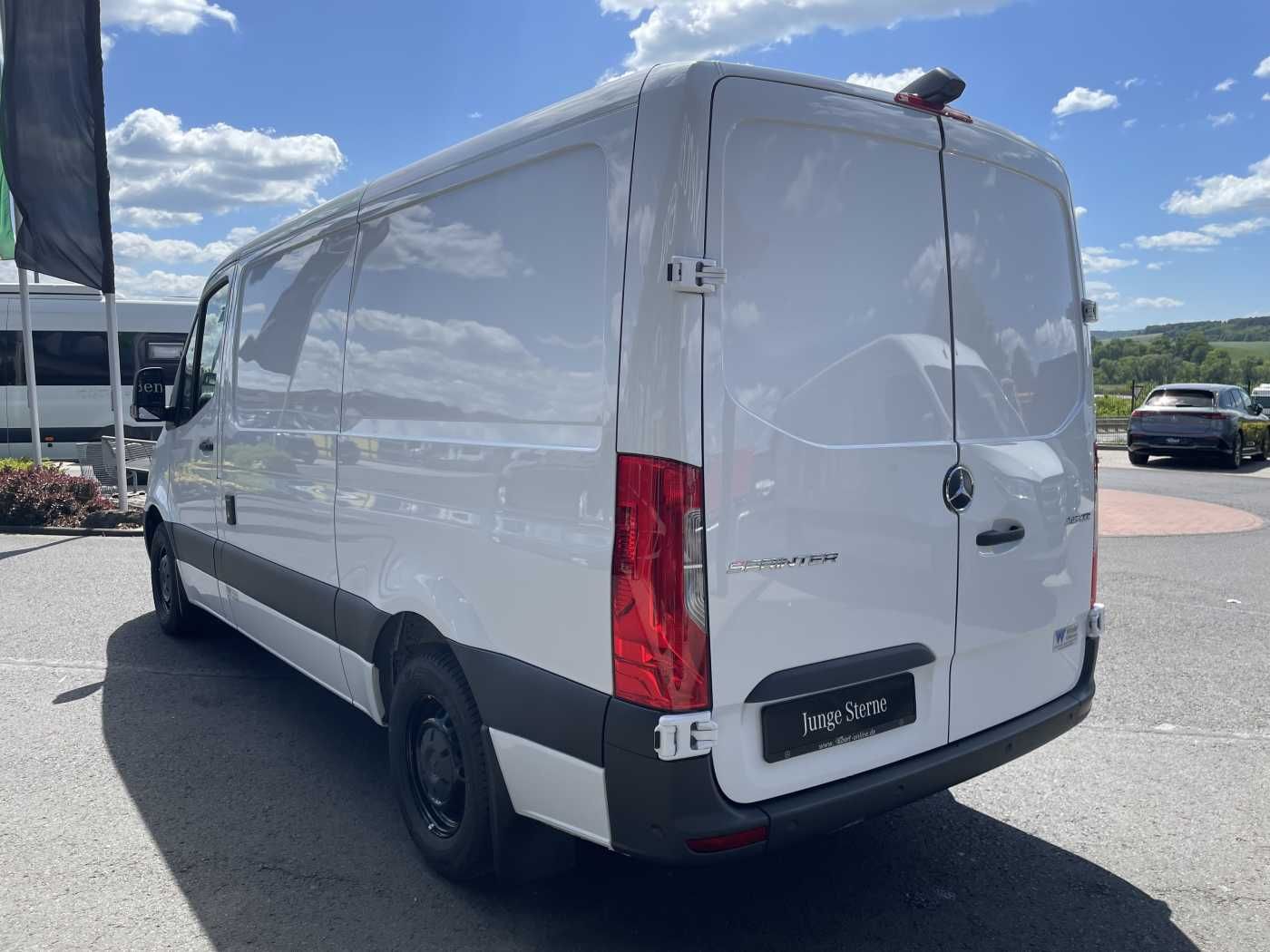 Fahrzeugabbildung Mercedes-Benz Sprinter 315 CDI Frischdienst Fahr-/Standkühlung