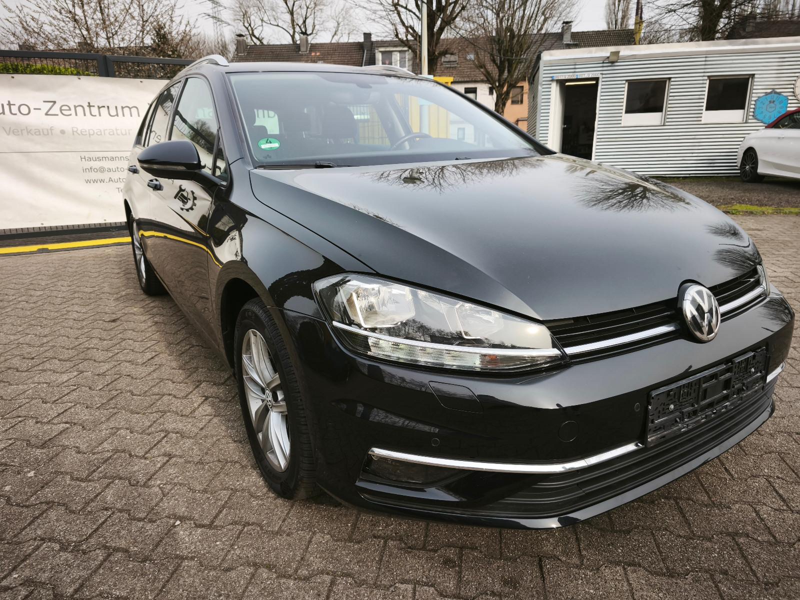 Volkswagen Variant Comfortline AUTOMATIK/NAVI/PDC Garantie