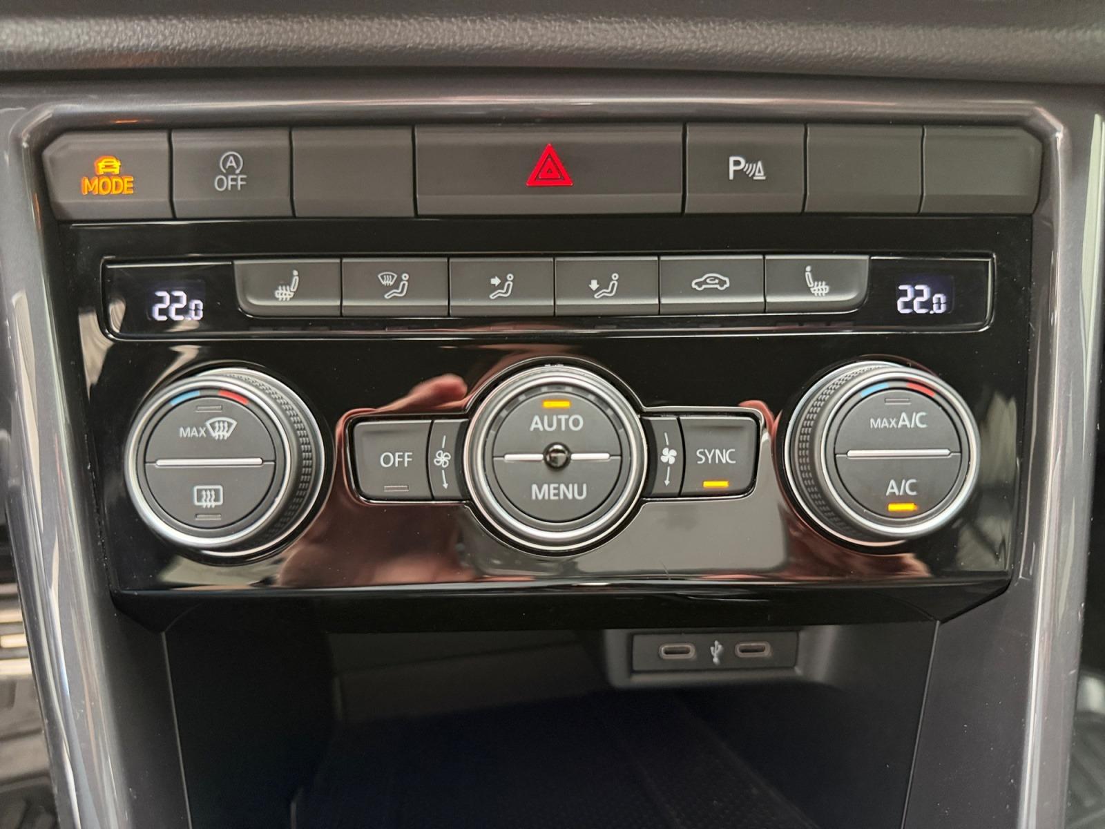 Volkswagen T-Roc SPORT R-LINE DSG NAVI+KAMERA+ACTIVINFO+DAB, миниатюра 15