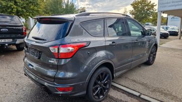 Ford Kuga - 4