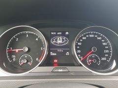 Fahrzeugabbildung Volkswagen Golf VII Var Comfortline 4M Navi LED StdHz AHK