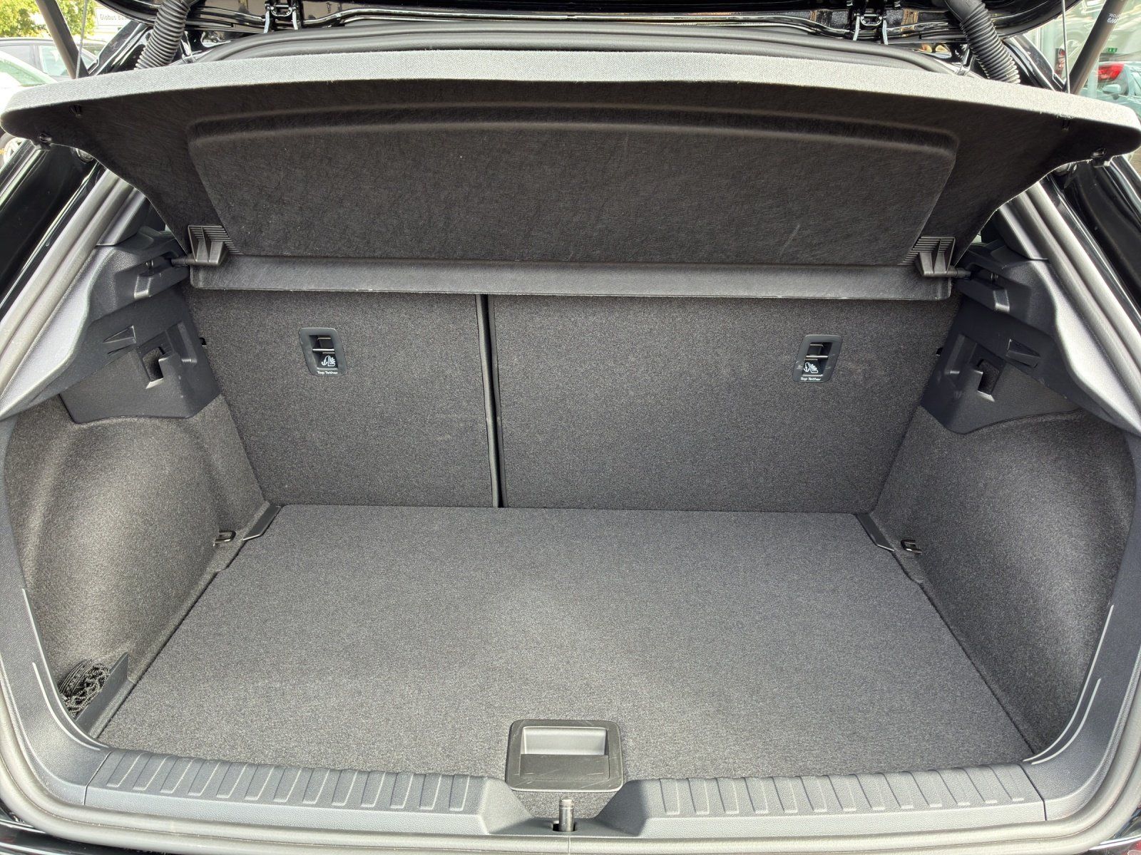 Fahrzeugabbildung Audi A1 Sportback 30 1.0 TFSI advanced LED,Navi,SHZ