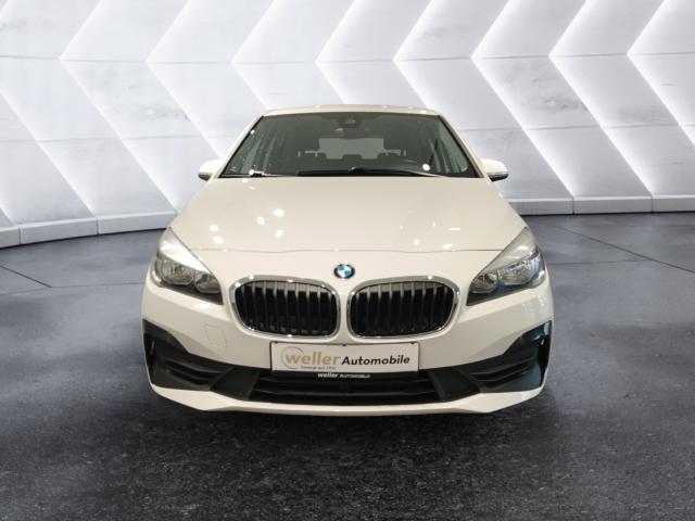 BMW 218 Active Tourer Rückfahrkamera Navi Sitzheizun