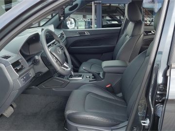 KGM Musso Grand Black 2.2 AT Navi°Leder° Sperrdiff°A