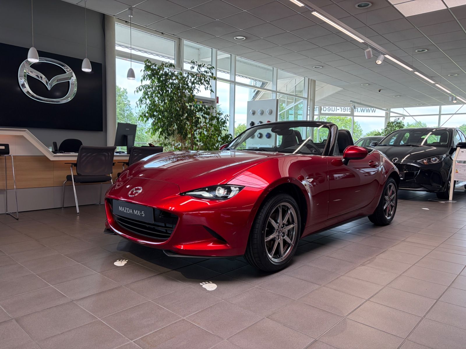 Mazda MX-5 Exclusive-Line