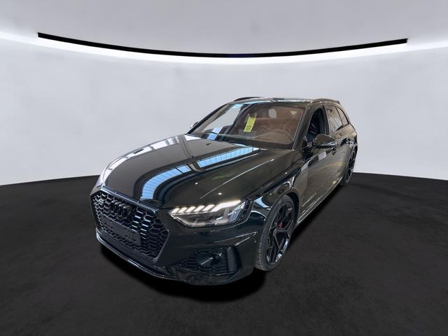 Audi RS4 AVANT COMPETITION/MATRIX/ACC/HuD/PANO/SCHALE