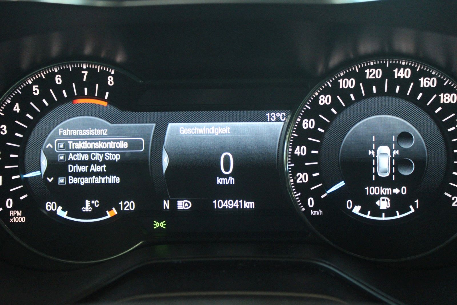 Fahrzeugabbildung Ford Mondeo 1,5 EB Titanium Turnier Winter Paket uvm.