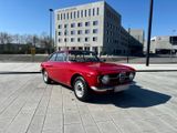 Alfa Romeo GT 1300 Junior