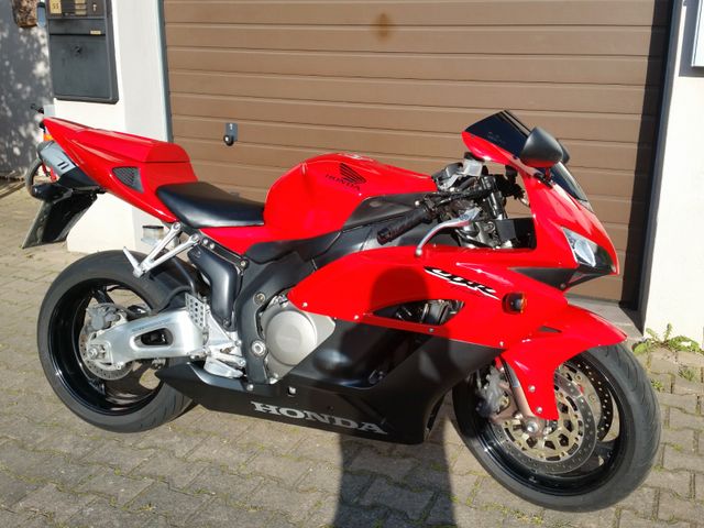 Honda CBR 1000 RR