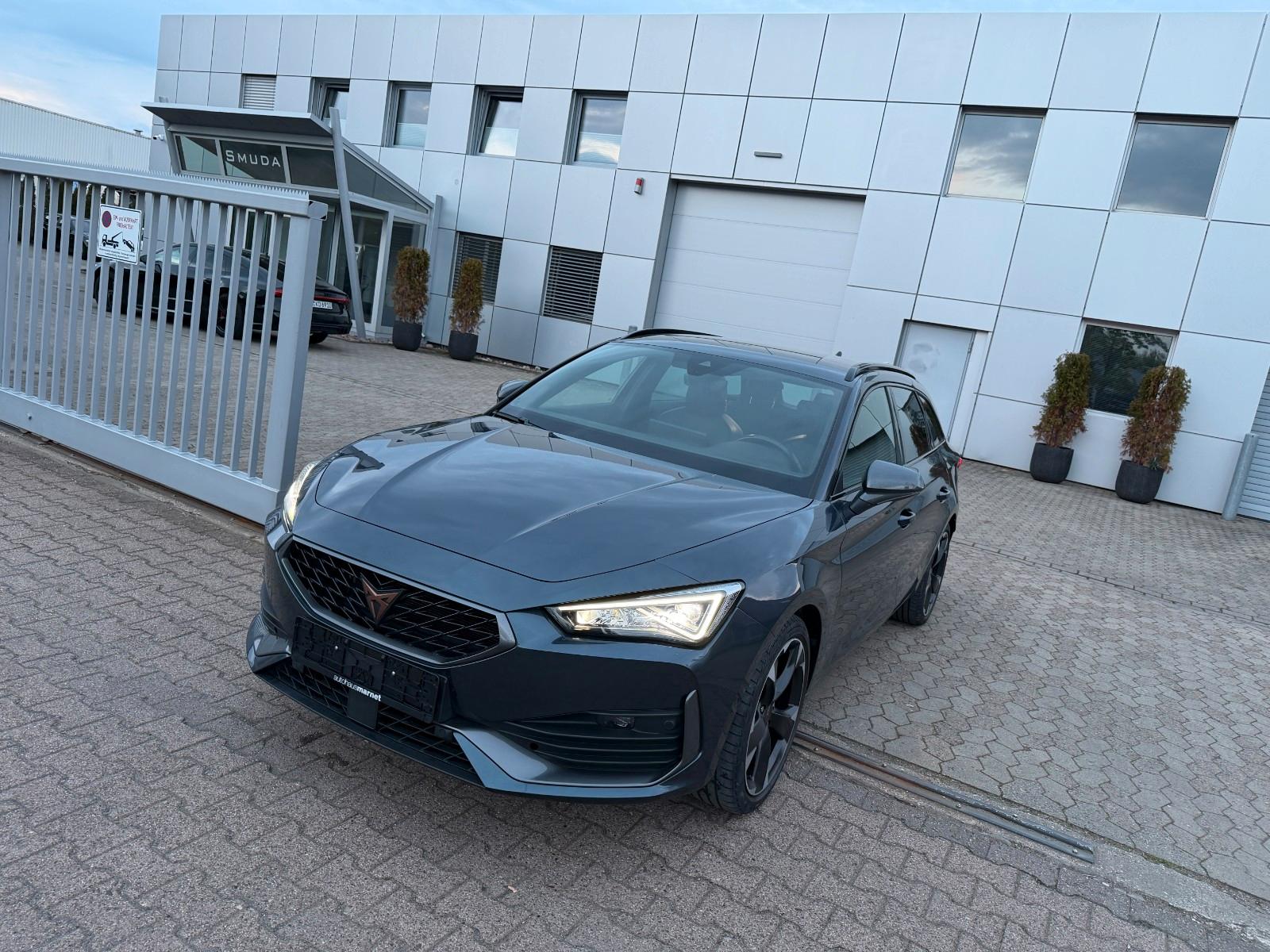 Cupra Leon AHK*ACC*PARK*NAVI*SHZ*CONNECT*LANE