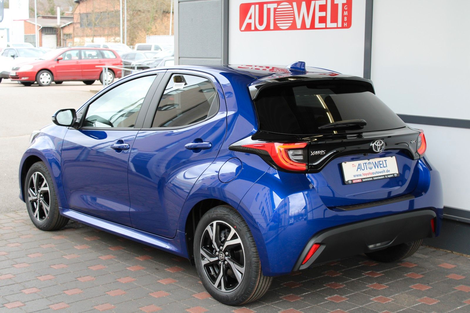 Fahrzeugabbildung Toyota Yaris 1.5 Hybrid Teamplayer + Comfort-Paket