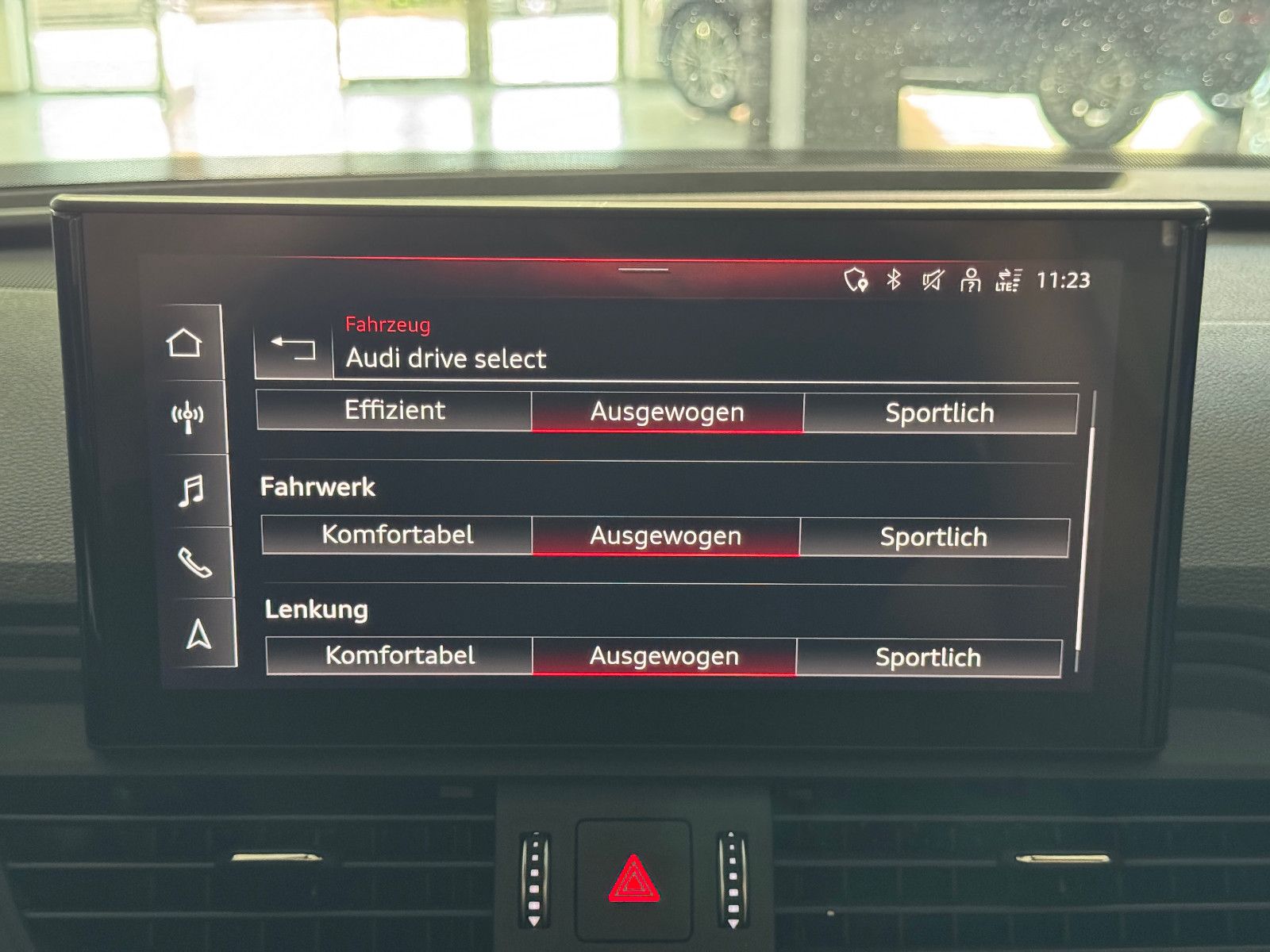 Fahrzeugabbildung Audi Q5 TDI 4X4 ADVANCED SPORT PANO MATRIX B&0 VOLL