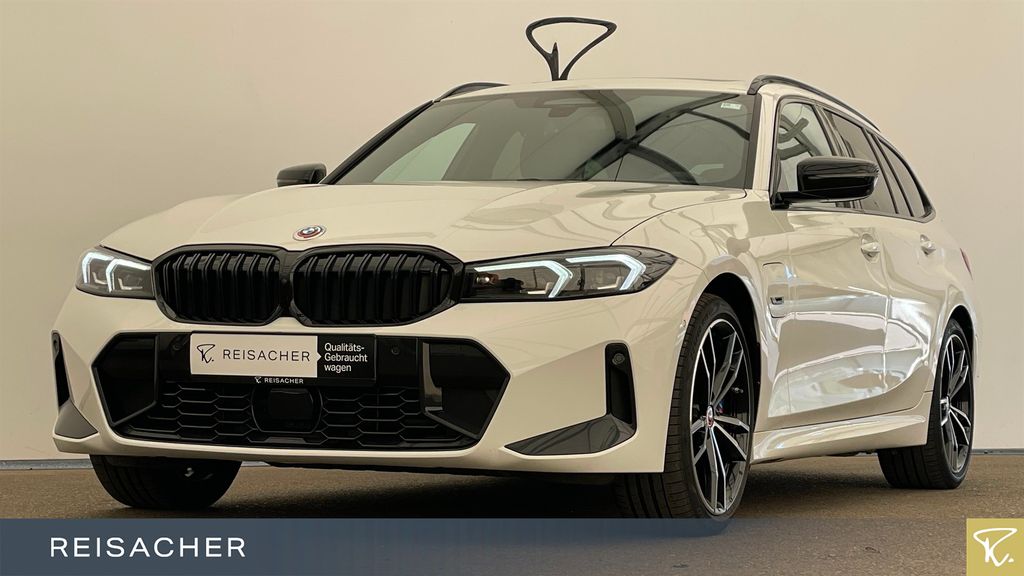 Image of BMW 330