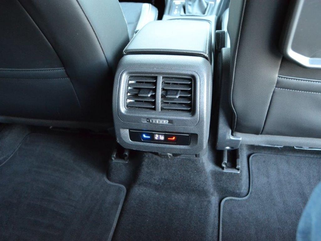 Touran 2.0 TDI 150 PS DSG Goal 7-SITZER/AHK/MATR