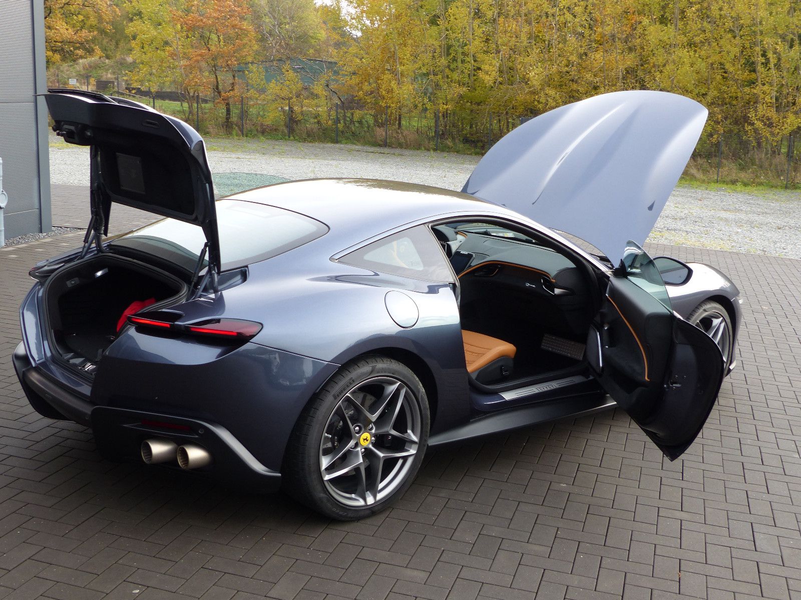 Fahrzeugabbildung Ferrari Roma Daytona Cognac/Cuoio