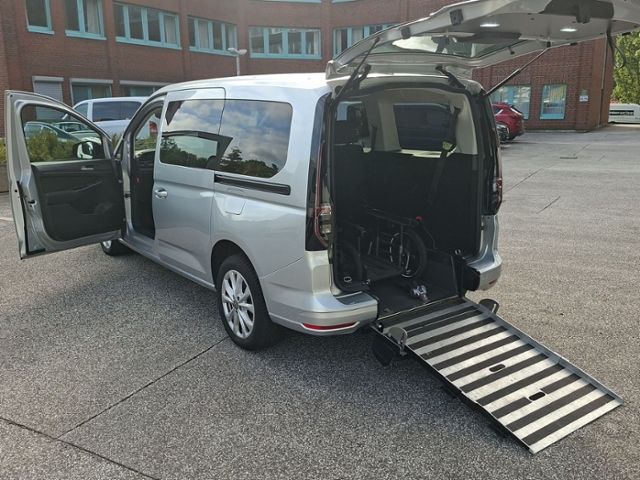 Fahrzeugabbildung Volkswagen Caddy Life Maxi Rollstuhlrampe & Schwenksitz