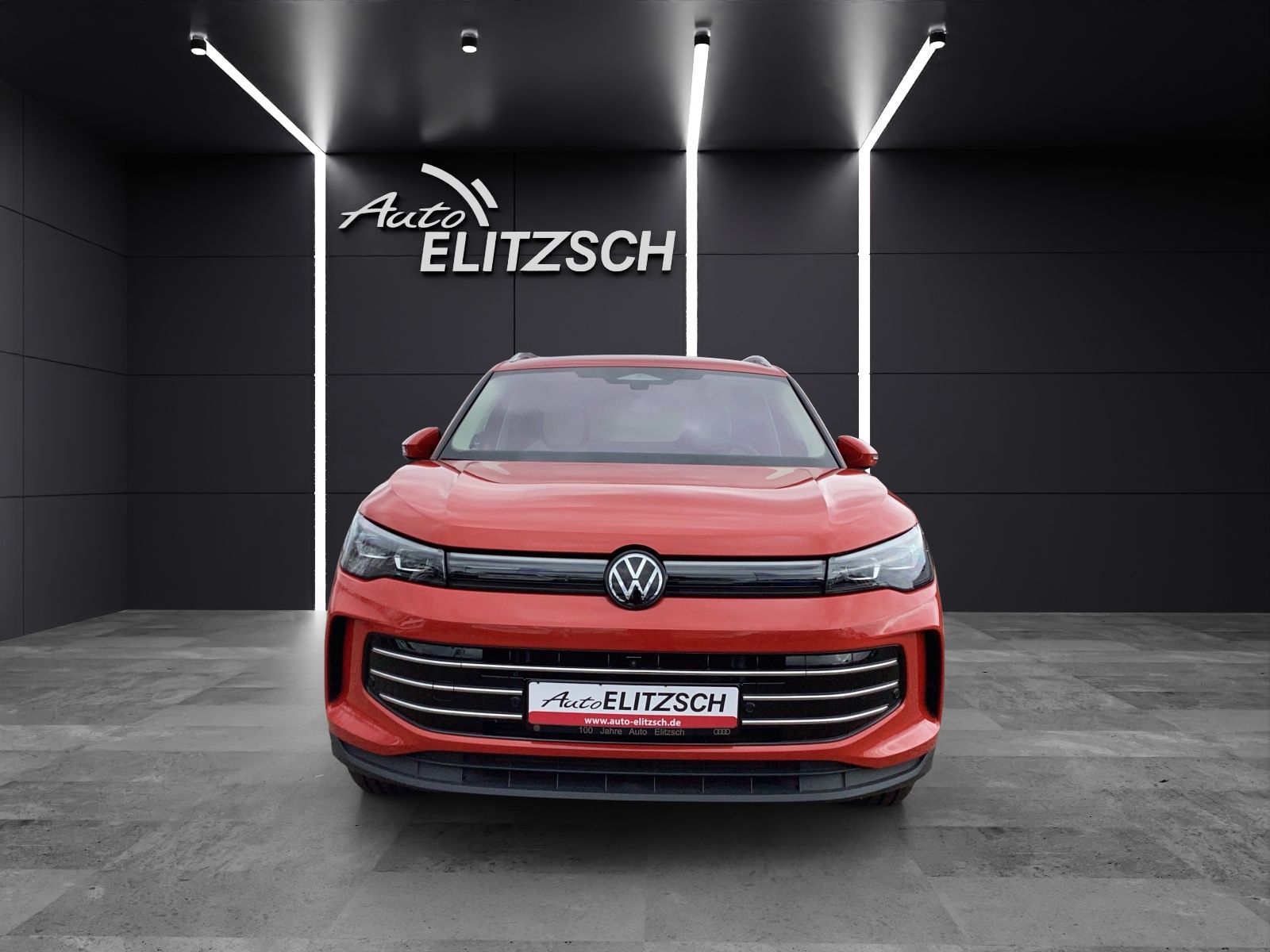 Fahrzeugabbildung Volkswagen Tiguan Elegance TDI DSG 4M IQ.Light ACC STHZ SHZ