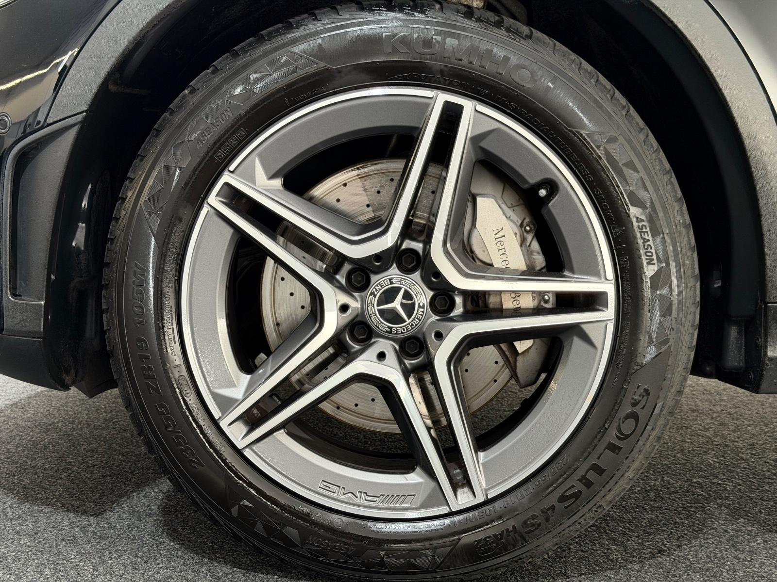 Mercedes-Benz GLC 300d 4Ma.*AMG LINE*LED-AHK-R.KAM-MBUX-TEMPO