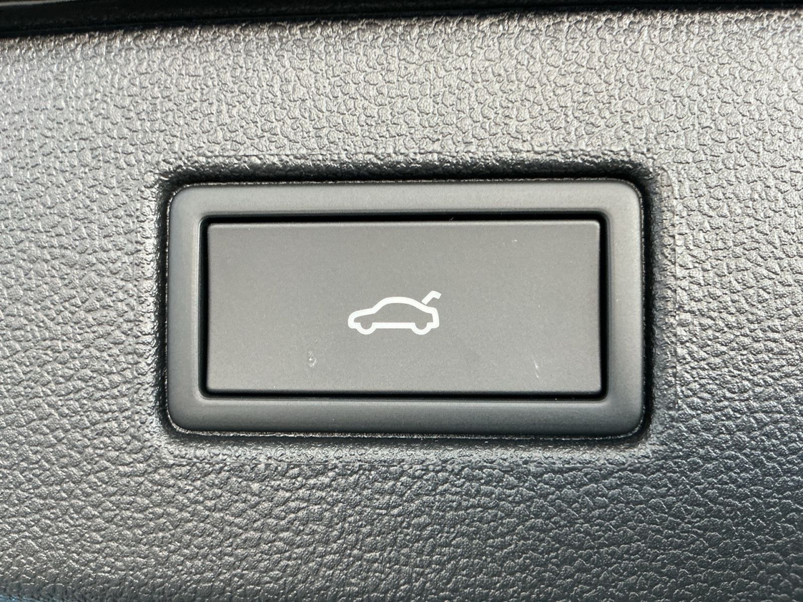 Volkswagen T-Roc - Bild 14