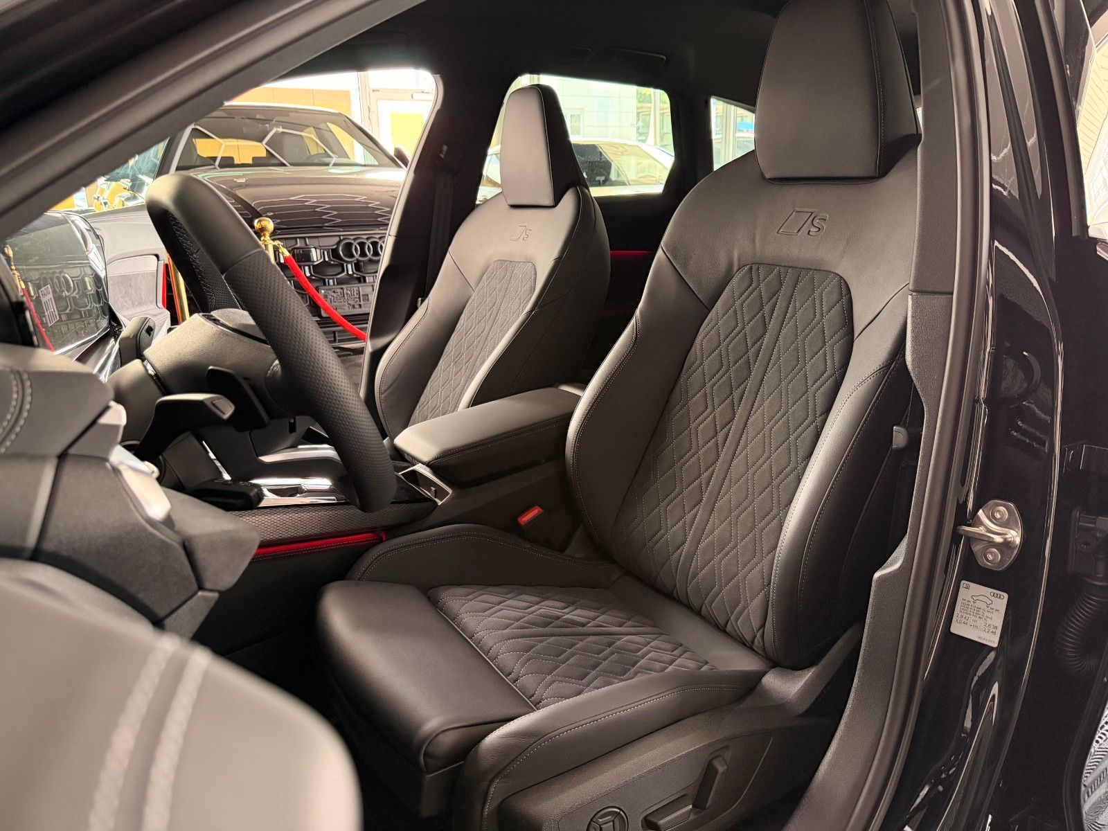 Audi S5 AVANT TFSI QUATTRO MATRIX KEYLESS RAUTEN 360° foto 14