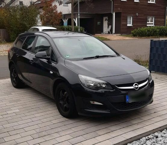 Opel Astra J (Kombi) Diesel in schwarz zu ...