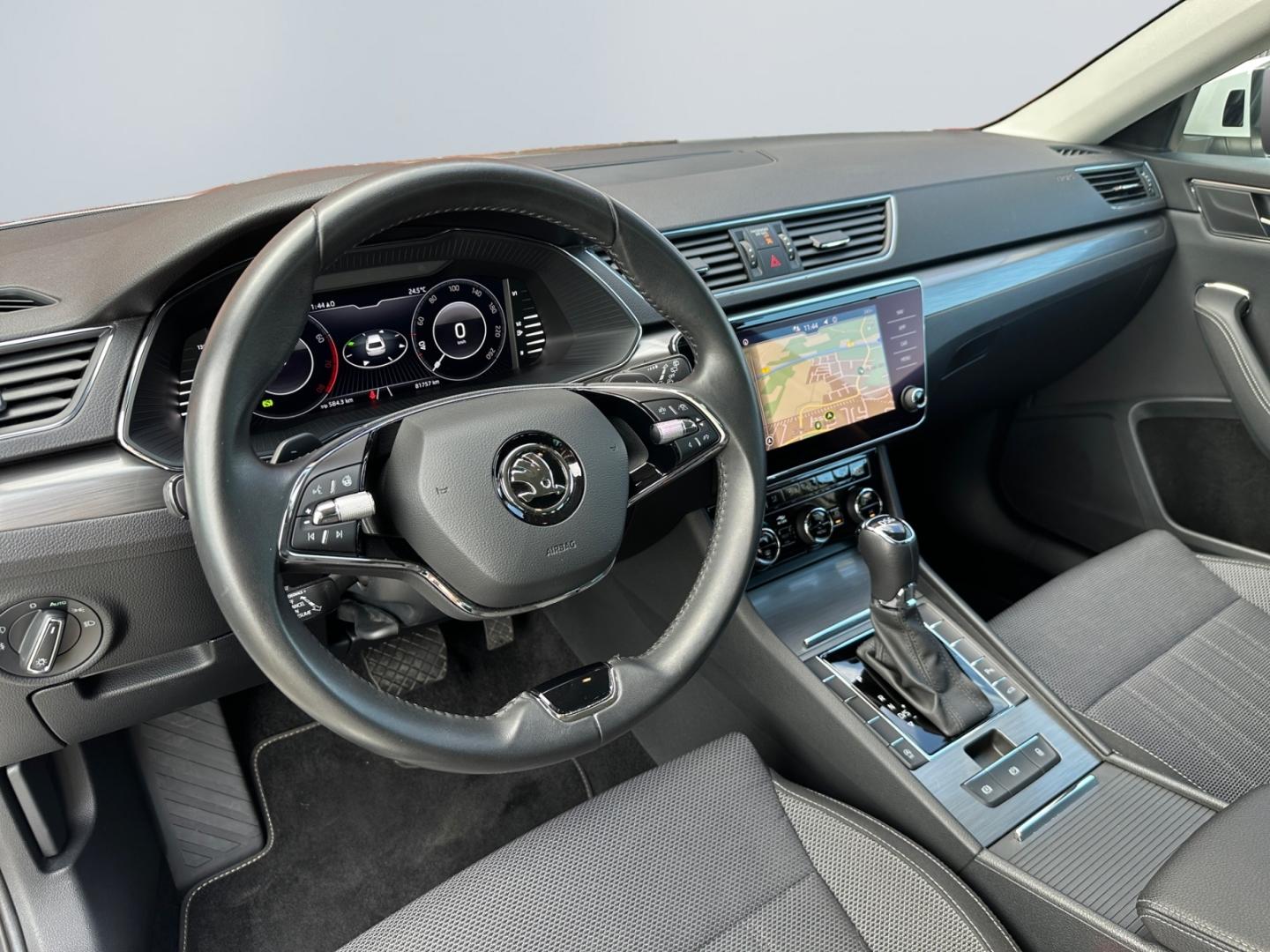 Skoda Superb Combi 1.5 TSI Style *LED*Virtual*ACC*AHK*, миниатюра 7