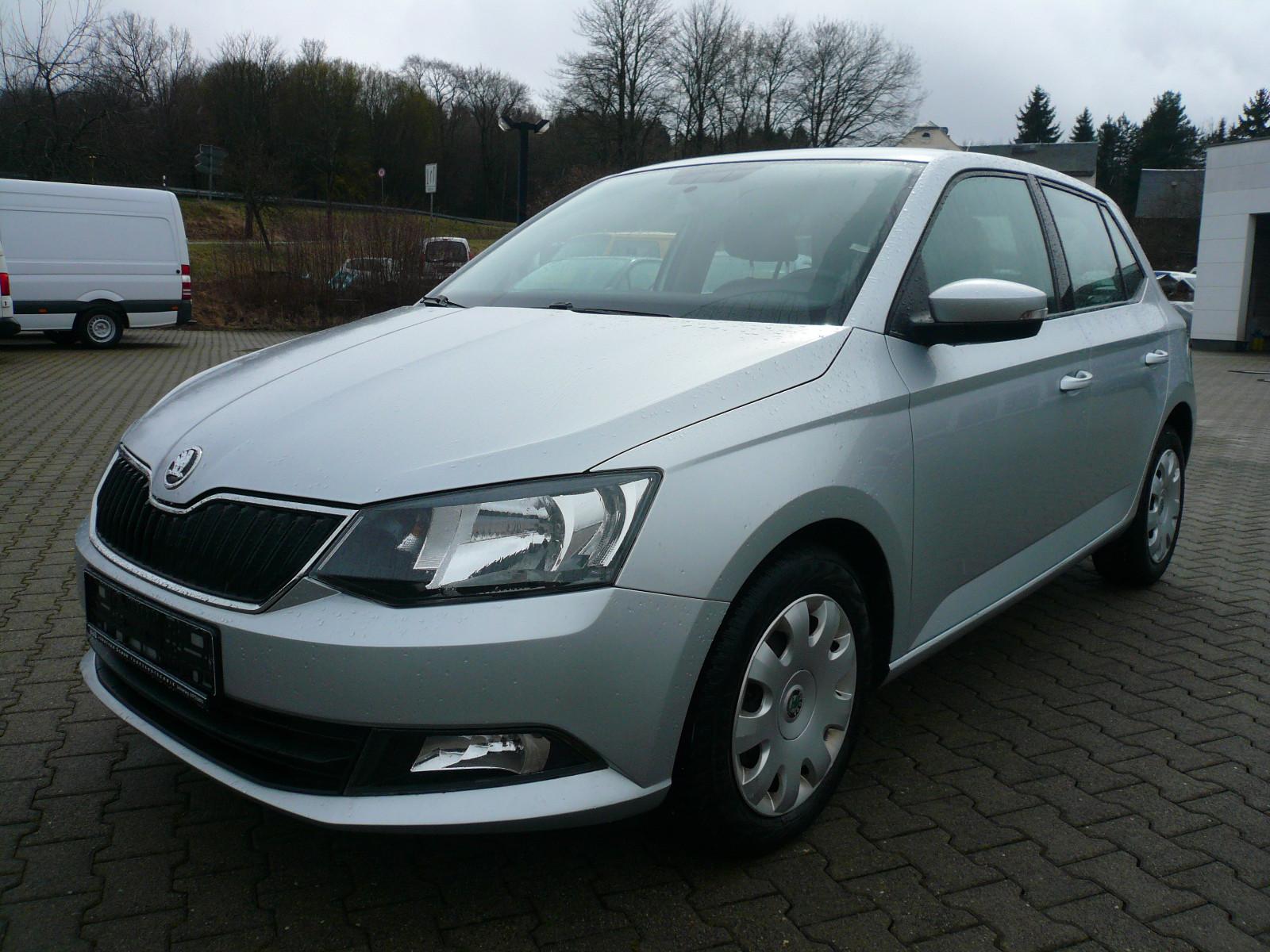 Skoda Fabia Ambition-Automatik-erst 52400km-TÜV NEU