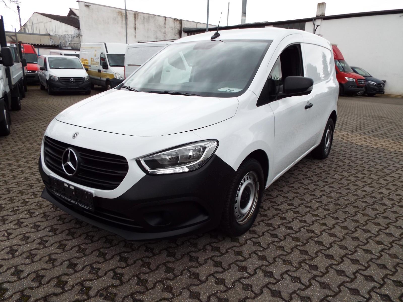 Mercedes-Benz Citan 108 CDI Klima AHK LANG Parktronic