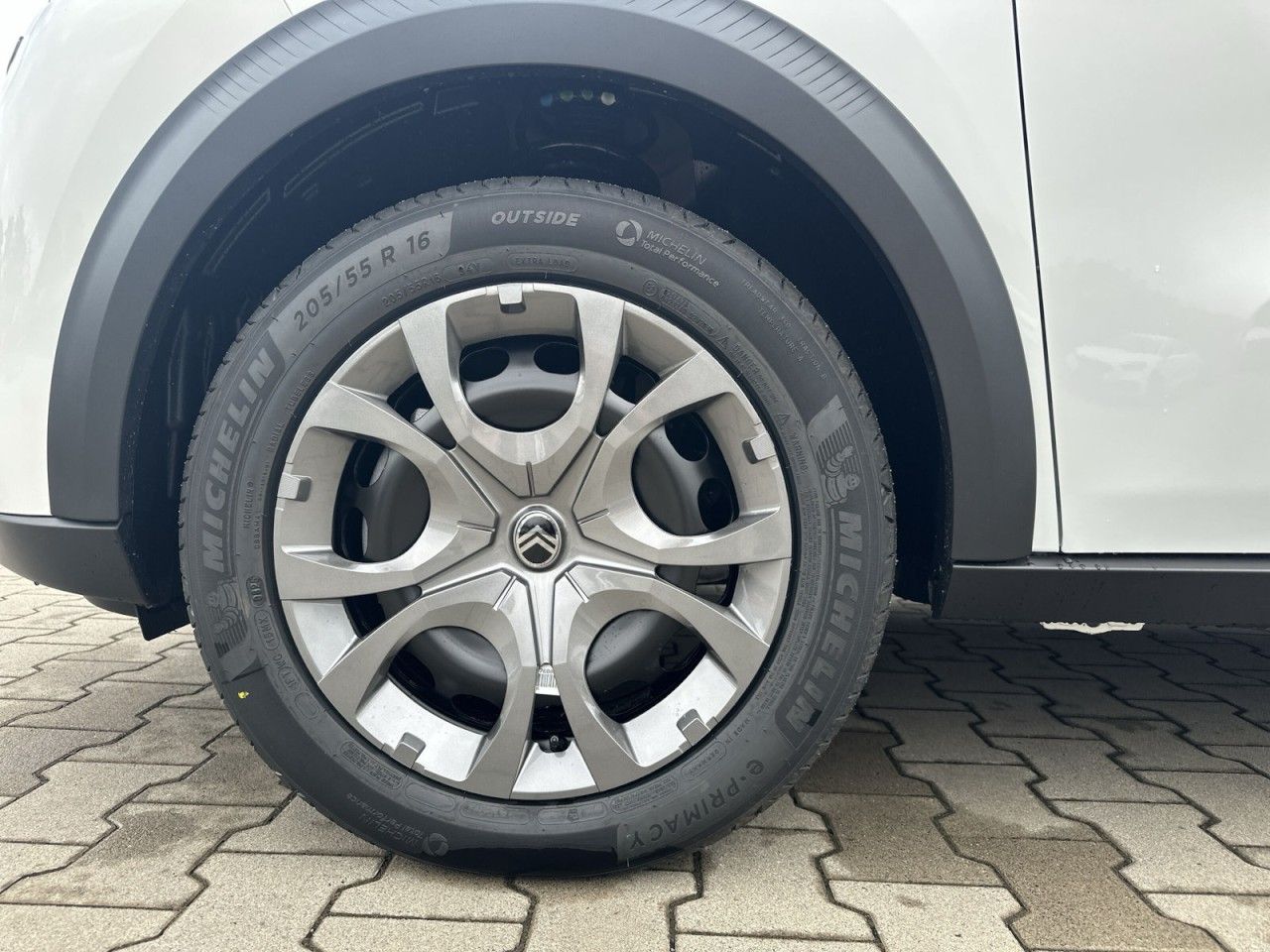 Fahrzeugabbildung Citroën C3 Turbo 100 YOU