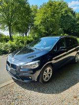 BMW 220 Gran Tourer 220i Steptronic Sport Line S... - BMW 220 Gran Tourer von privat