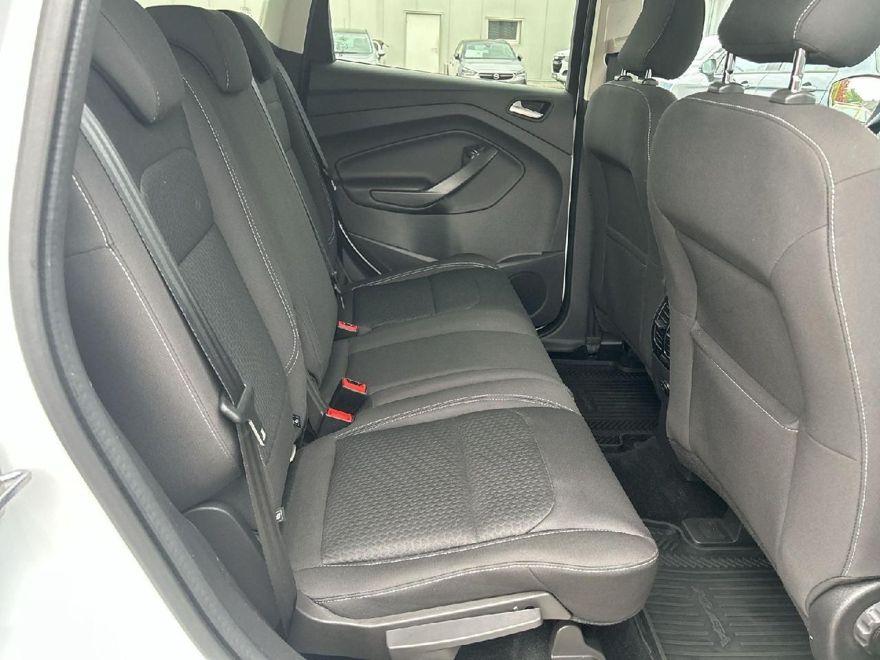 Fahrzeugabbildung Ford Kuga 1,5 Cool & Connect