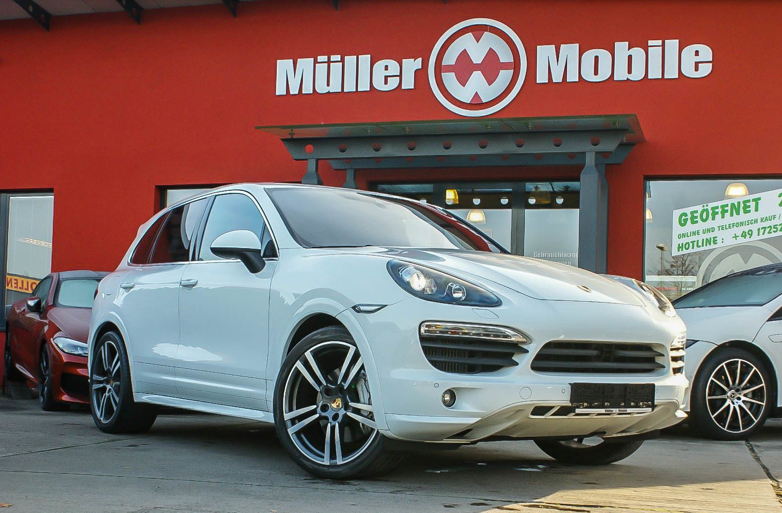 Fahrzeugabbildung Porsche Cayenne S Diesel 4.2 SPORT DESIGN PAKET 1.HAND