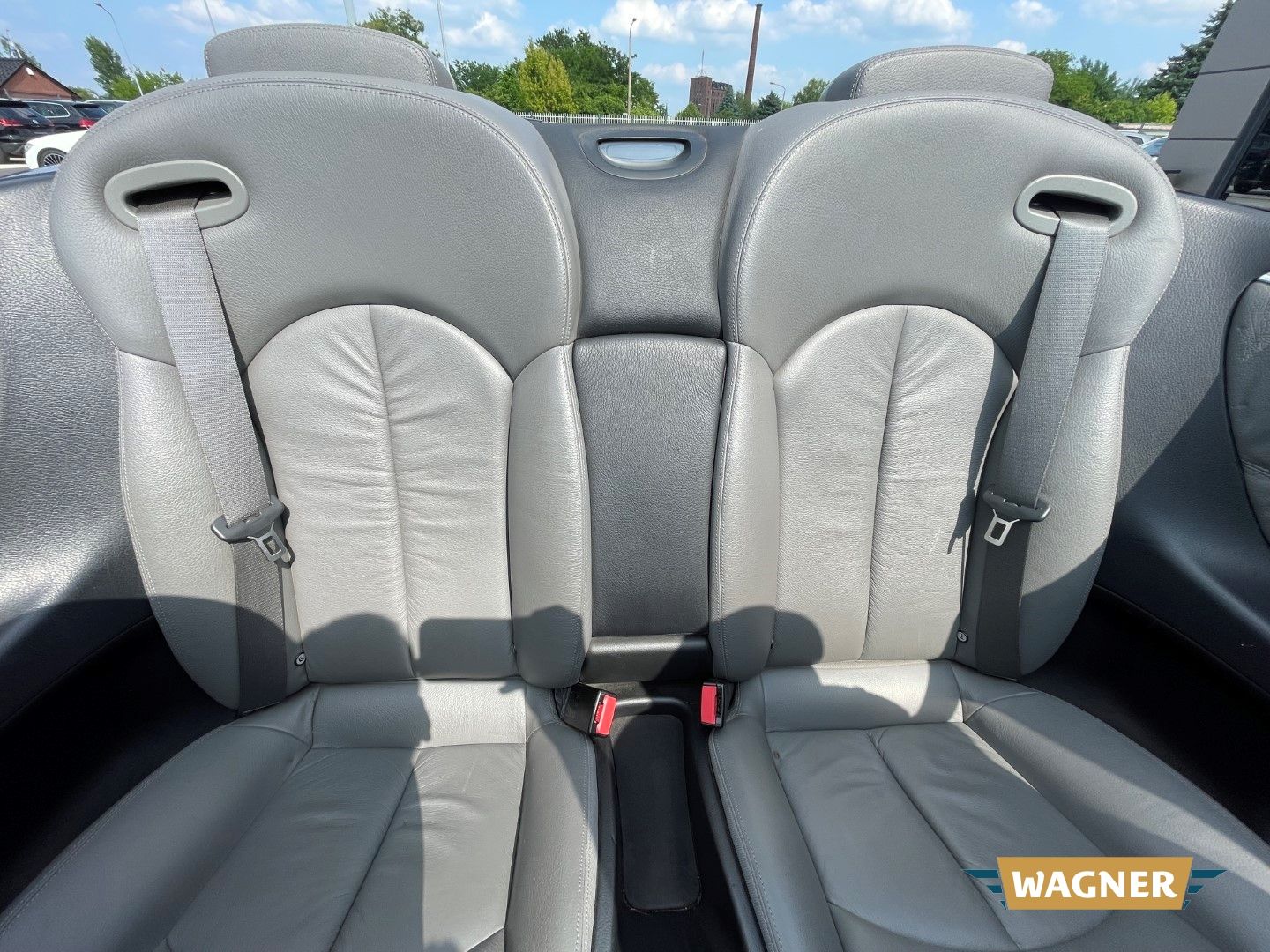 Fahrzeugabbildung Mercedes-Benz CLK 320 Cabrio CDI  AVANTGARDE 1-Hand