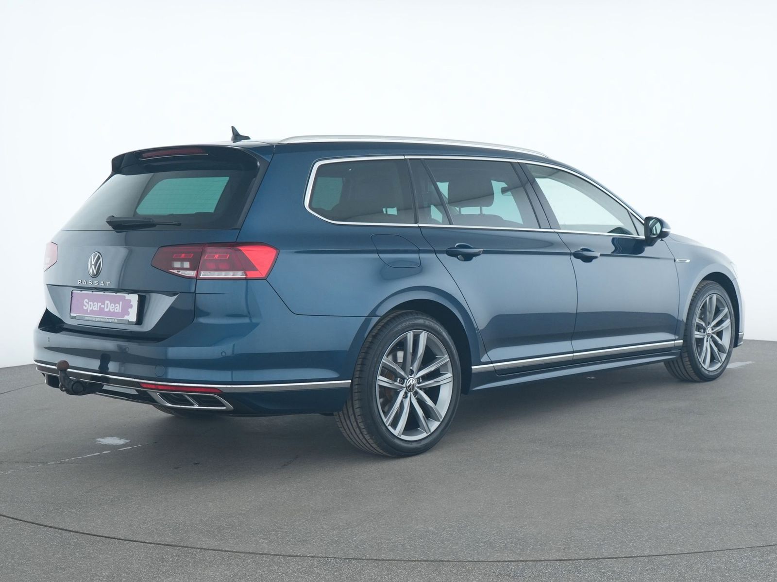 Volkswagen Passat R Line AHK|Navi|ACC|Kamera|Panorama|PDC foto 6