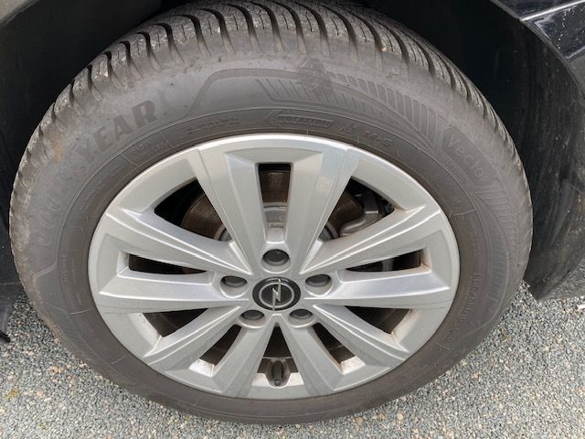 Fahrzeugabbildung Opel Astra L 1.2 Turbo Edition// Navi, KlimaAT, LED,
