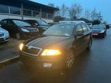 Skoda Octavia Combi 2.0 TDI Laurin & Klement - Skoda Octavia: Laurin Klement