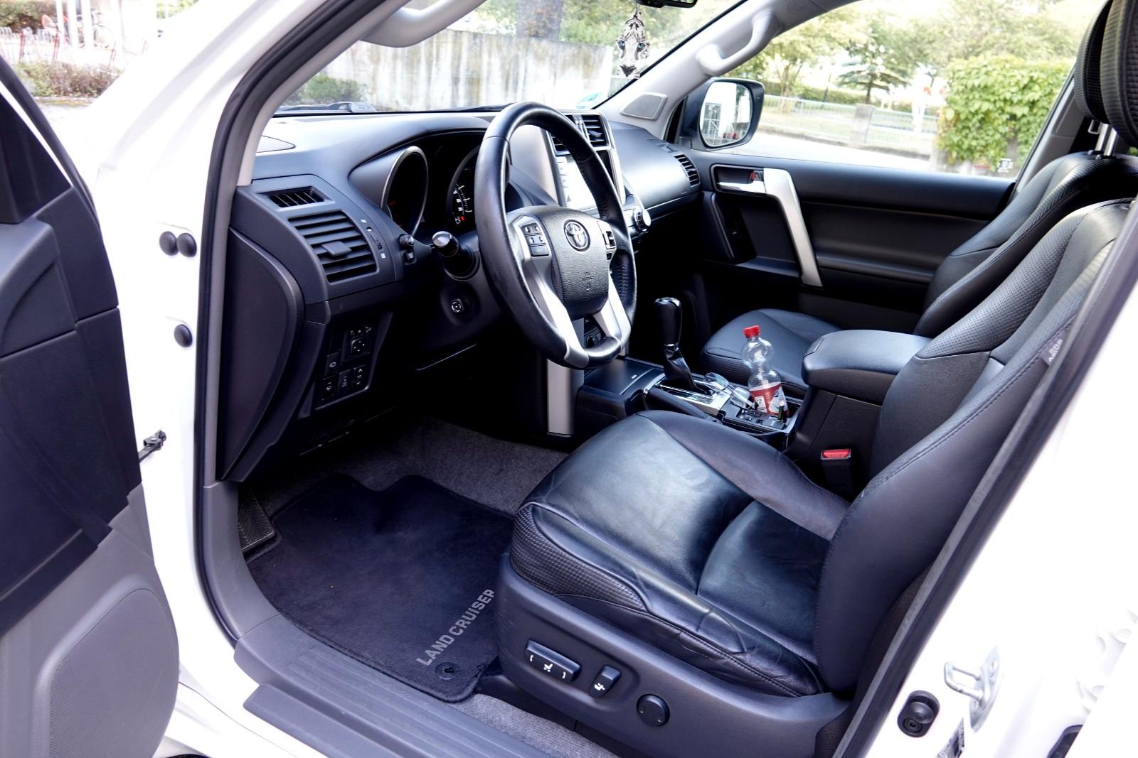 TOYOTA LAND CRUISER EXECUTIVE 3.0D 190CH - BVA - 2EME MAIN - HISTORIQUE ENTRETIEN COMPLET