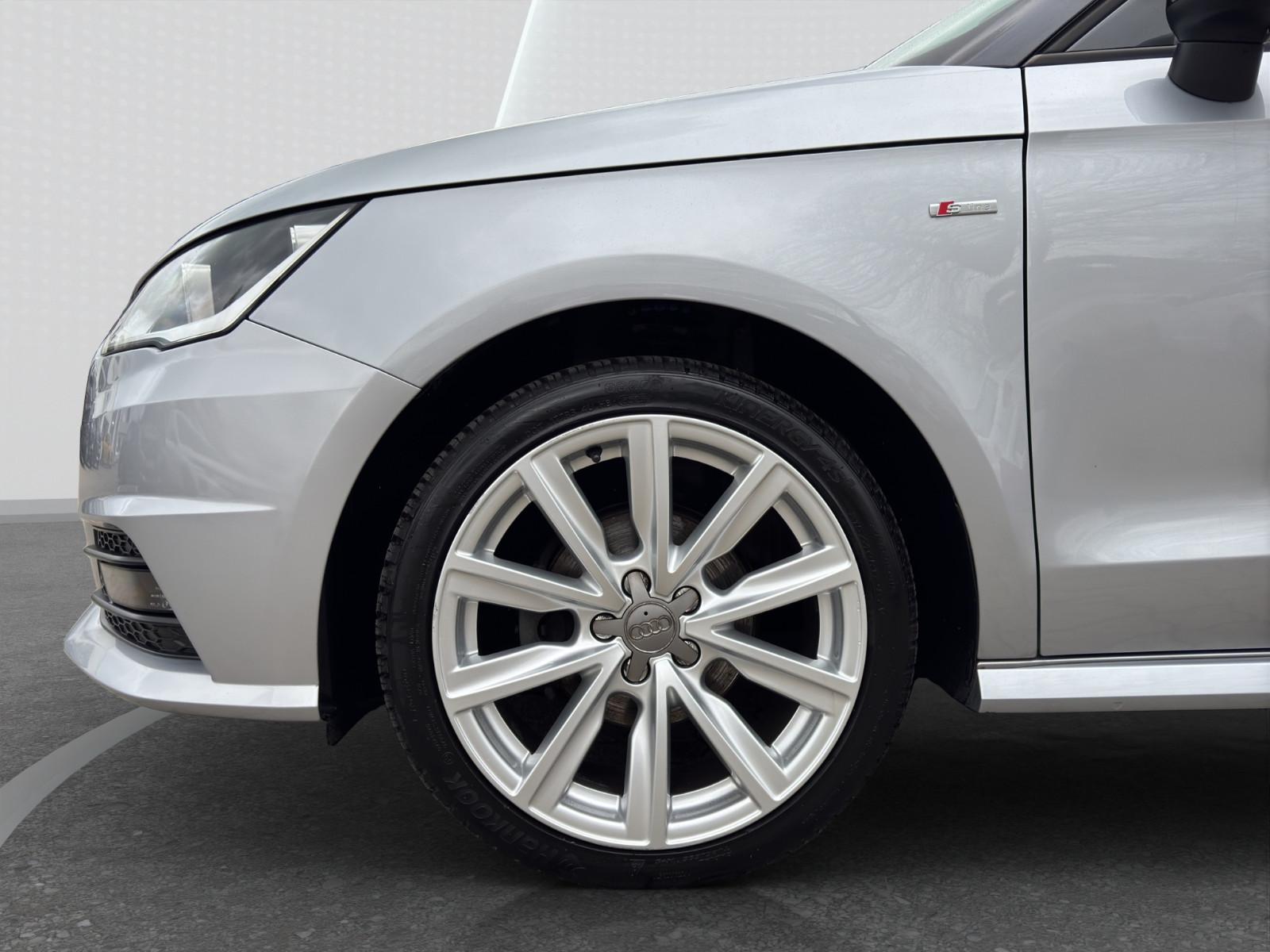 Audi A1 Sportback 1.0 TFSI, S-Line, Navi, Bluetooth