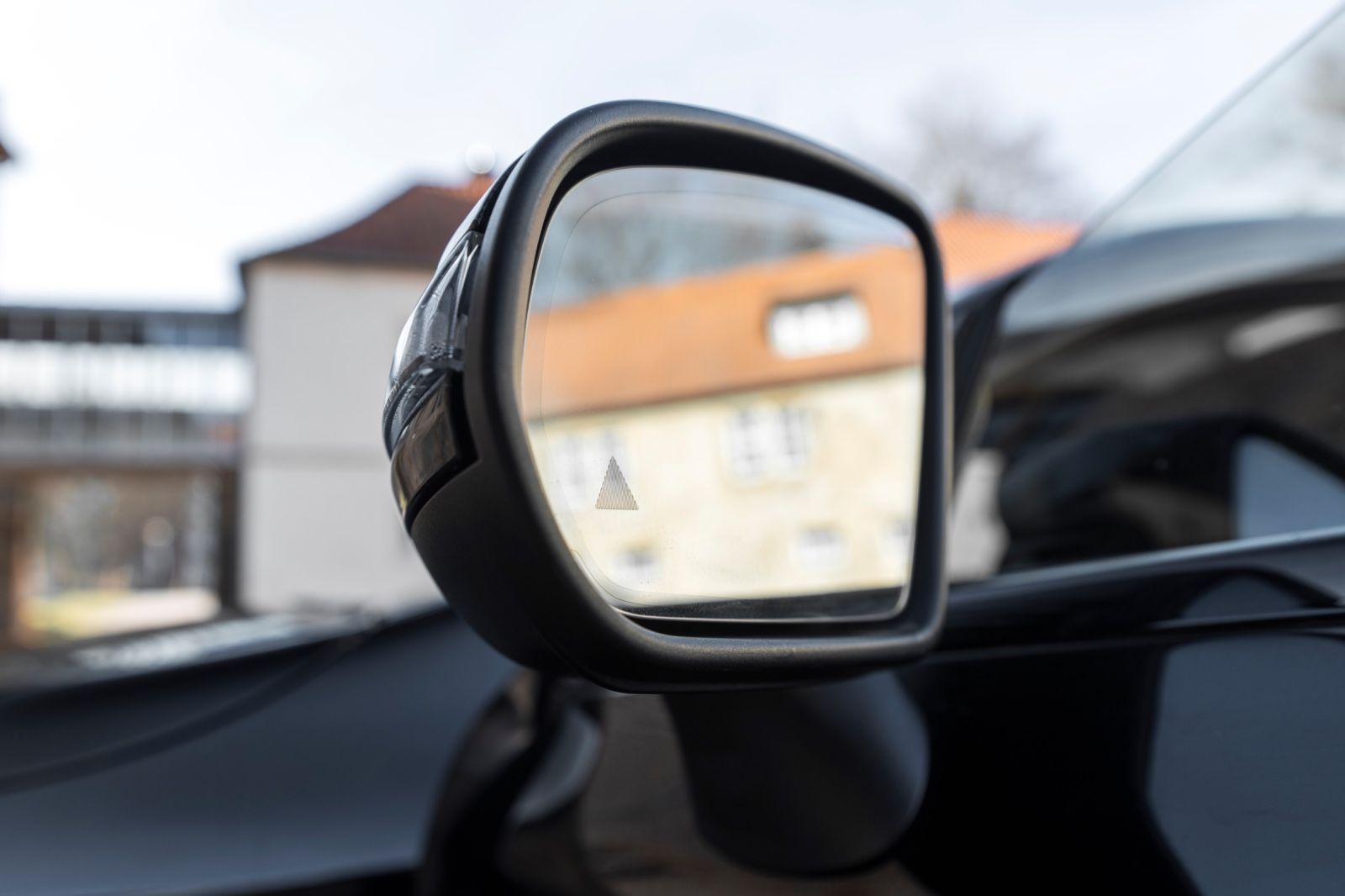 Fahrzeugabbildung Mercedes-Benz C 43 AMG C63 Optik BURMESTER CARBON KAM LED NAV
