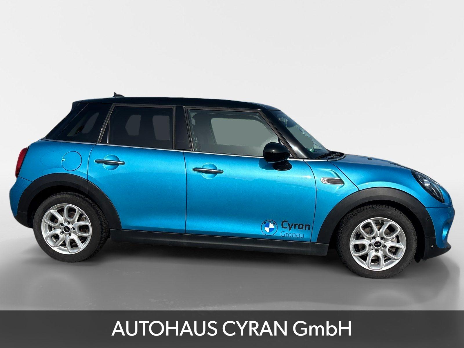 MINI Cooper SPORT-INDIVIDUAL