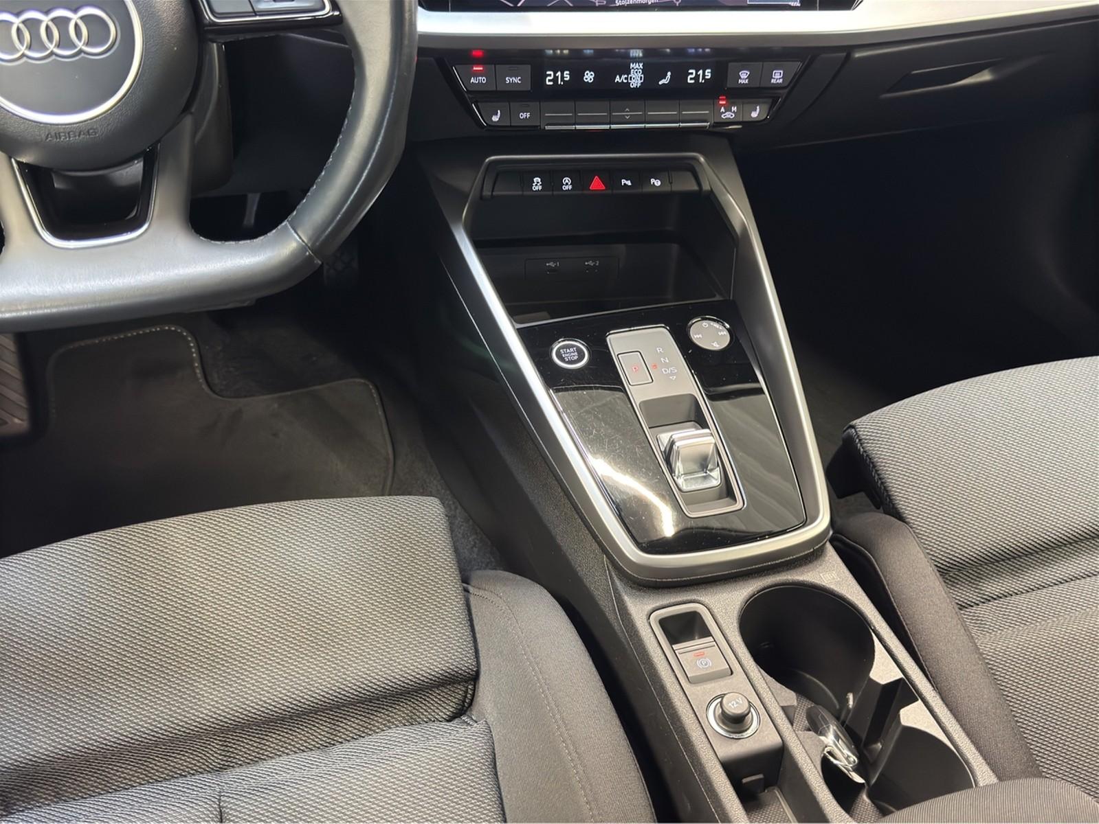 Audi A3 Sportback 40 TDI quattro S line Black Kamera, миниатюра 16