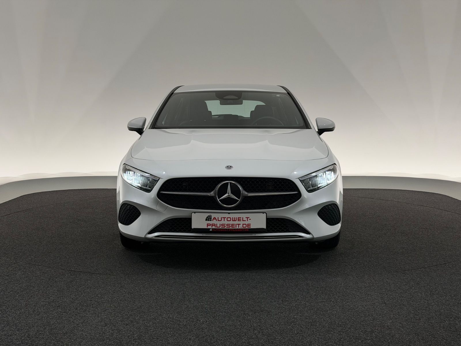 Mercedes-Benz A 180 PROGRESSIVE LED-R.KAM-SPUR-LHZ-SHZ-TEMPO foto 2