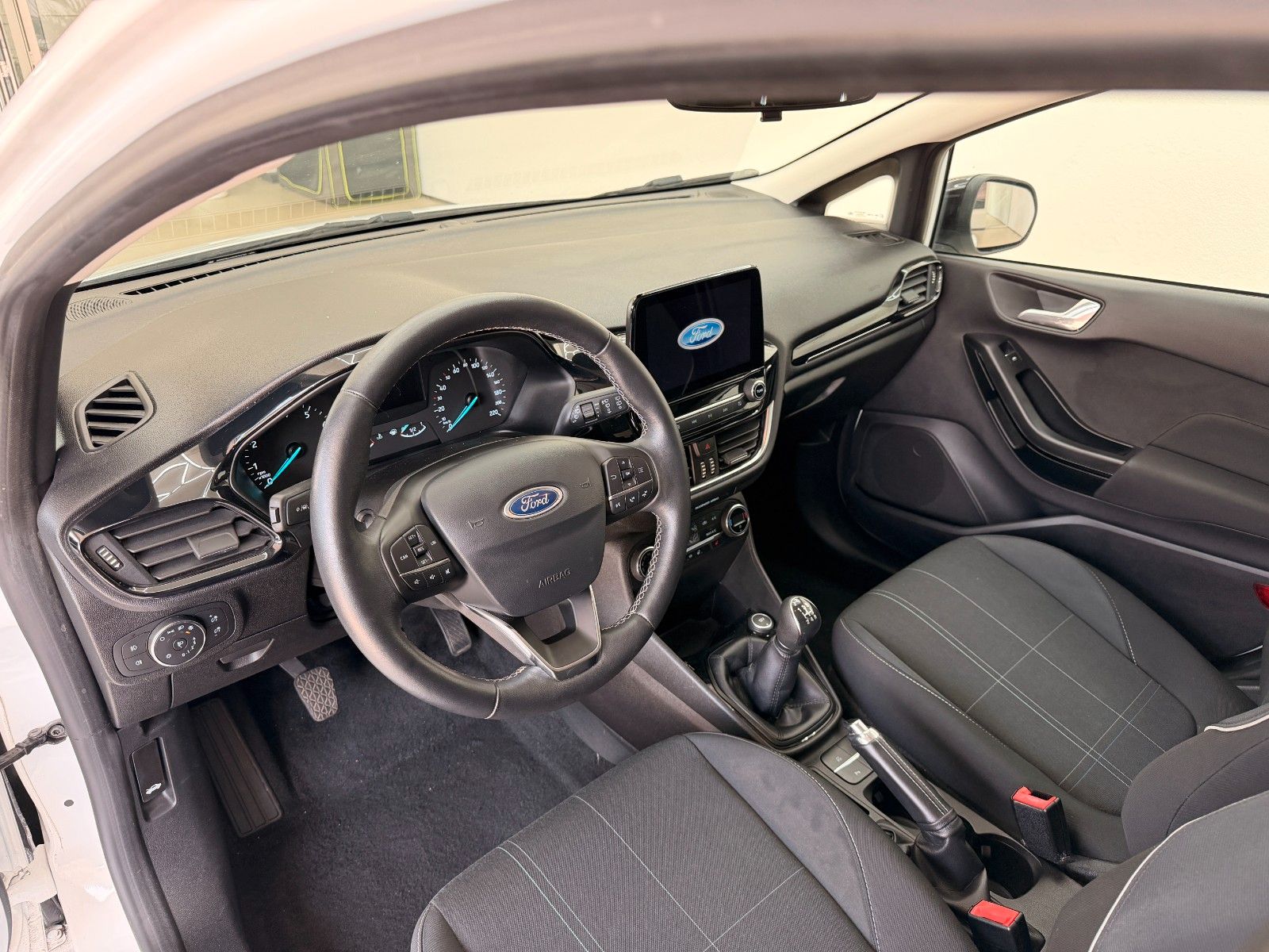 Fahrzeugabbildung Ford Fiesta Cool & Connect *Kamera*Sitzheizung*